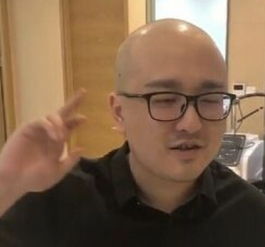  如何评价笑笑网友人好但人傻