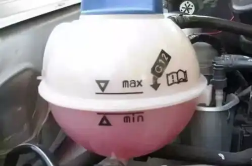 车开了这么久,这种液体您换了吗 车开了这么久,这种液体您换了吗