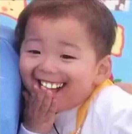 74岁阿姨卖10元速溶咖啡爆火,网友坐高铁都要去买... 74岁阿姨卖10元速溶咖啡爆火,网友坐高铁都要去买...