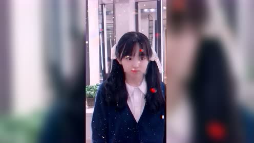  表情草莓隔离果酱表情