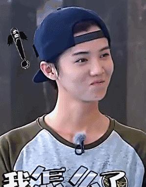  鹿晗,一个连表情都懒得管理男明星