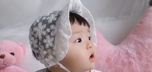 表情包女孩丸子妹,凭挠头动图走红,2年涨粉超800万 表情包女孩丸子妹,凭挠头动图走红,2年涨粉超800万