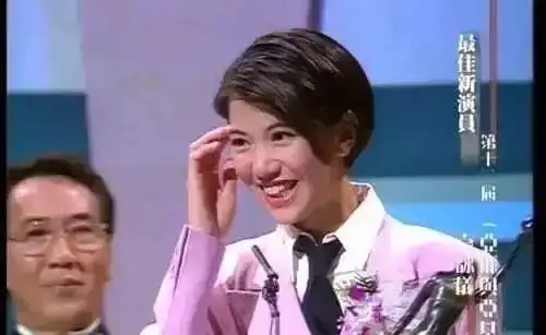 她得罪过成龙骂过王晶,还承认做小三被包养,却被张智霖宠了26年 她得罪过成龙骂过王晶,还承认做小三被包养,却被张智霖宠了26年