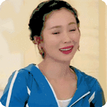 她干了文青该干的事一年只接两部戏,10年支教公益无止境 她干了文青该干的事一年只接两部戏,10年支教公益无止境