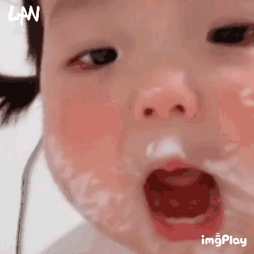  表情包我的拳头有这么大