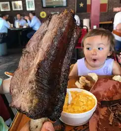 看我,还在看我,再看我就把你吃掉 看我,还在看我,再看我就把你吃掉