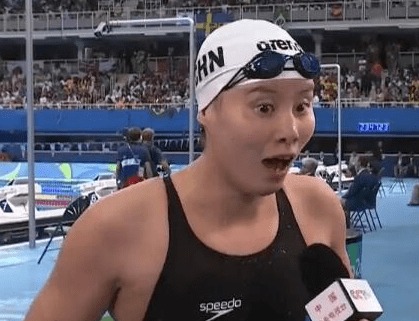 傅园慧表情包走红游泳界的新网红单纯不做作
