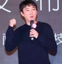 王思聪吃法棍vs吃玉米,大佬吃法一口吞,表情包太萌了 王思聪吃法棍vs吃玉米,大佬吃法一口吞,表情包太萌了