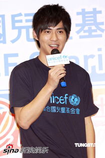  周渝民不信大s绯闻黄晓明小泄春光