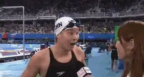  傅园慧送你一波奥运表情包满满的洪荒之力