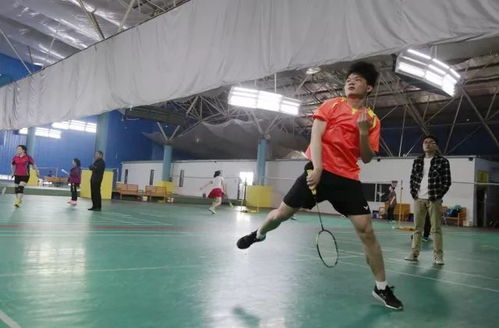  听说,备战五矿二十三冶羽毛球赛的选手,都瘦了10斤