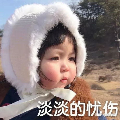  出席正式场合穿高跟鞋配肉色丝袜好还是光腿好