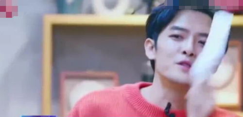 颖儿为付辛博庆生,表情不悦这段aa制婚姻,是否真的幸福 颖儿为付辛博庆生,表情不悦这段aa制婚姻,是否真的幸福