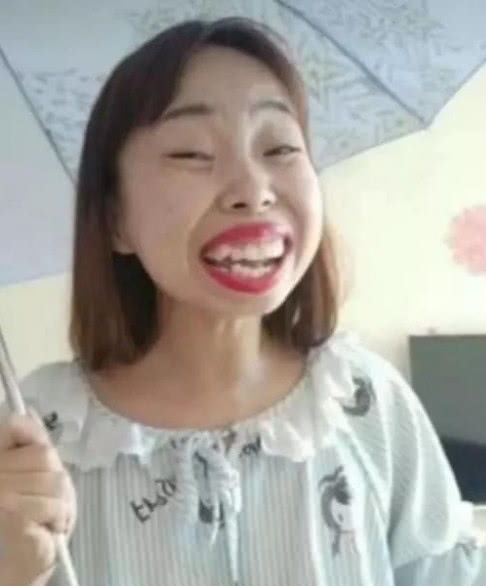 嘟嘟姐整容后强势回归,颜值惊人要进军娱乐圈网友这不温婉