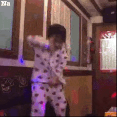  蹦迪尬舞表情包gif