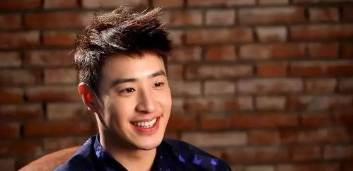  男星谢明皓实名举报潘玮柏林俊杰,称两人吸毒犯罪,请警方调查