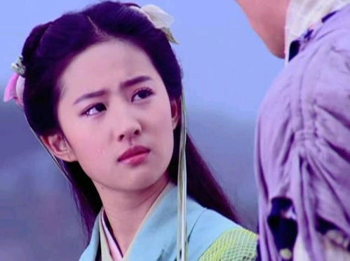  一直以为刘亦菲是原名,她的本名真的太好听了,网友改回来