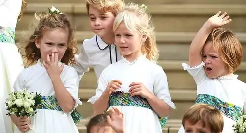 英国女王孙女大婚,乔治小王子和夏洛特小公主格外抢镜 英国女王孙女大婚,乔治小王子和夏洛特小公主格外抢镜