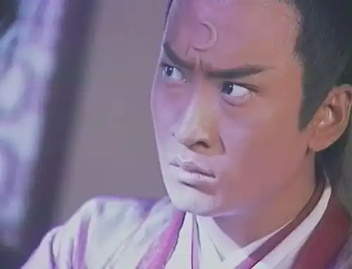 网络聊天发现不对劲,顺藤摸瓜警方破获网上制贩仿真枪大案 网络聊天发现不对劲,顺藤摸瓜警方破获网上制贩仿真枪大案