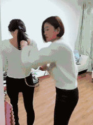 哈哈哈这个表情看一次笑一次 哈哈哈这个表情看一次笑一次