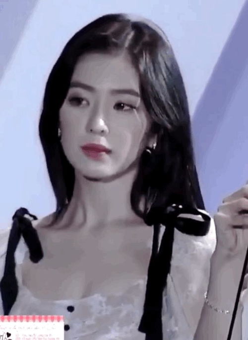  破一些鞠婧祎的洗脑包,并总结一下她变美的干货给大家