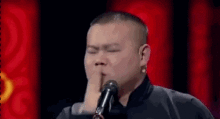 文章笑的表情包gif岳云
