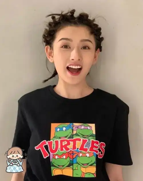 宋祖儿晒虚假素颜照被一眼揭穿,看清真实生图,是你女神吗 宋祖儿晒虚假素颜照被一眼揭穿,看清真实生图,是你女神吗