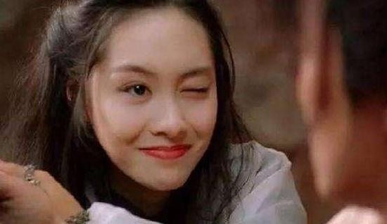 她是最美星女郎,出道便成一线明星你的表情包总有一个朱茵 她是最美星女郎,出道便成一线明星你的表情包总有一个朱茵