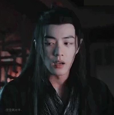 好喜欢肖战在陈情令里的各种小表情,他怎么这么灵...
