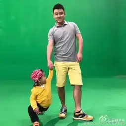  世界冠军王皓一家出镜