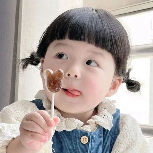 可爱表情包丸子妹干饭