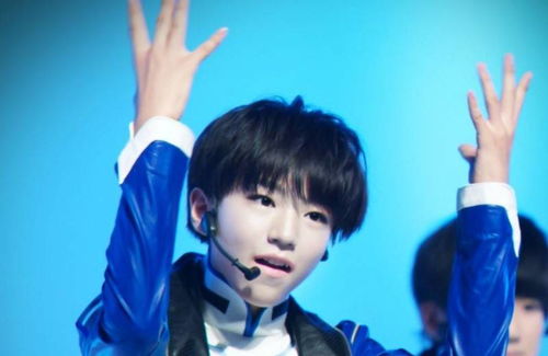 吴磊和tfboy同台,和王俊凯身高同样1米82,站在一起尴尬了 吴磊和tfboy同台,和王俊凯身高同样1米82,站在一起尴尬了