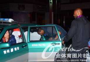  高清麦迪常州吃宵夜打车离开出租车司机表情惊讶七