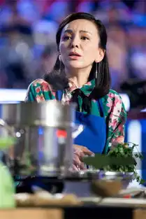 组图雪姨表情包来了王琳厨艺惊四座手指烫伤五观扭曲 组图雪姨表情包来了王琳厨艺惊四座手指烫伤五观扭曲