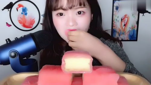  声控吃播小姐姐,吃网红小零食,这简直是失眠党的福音