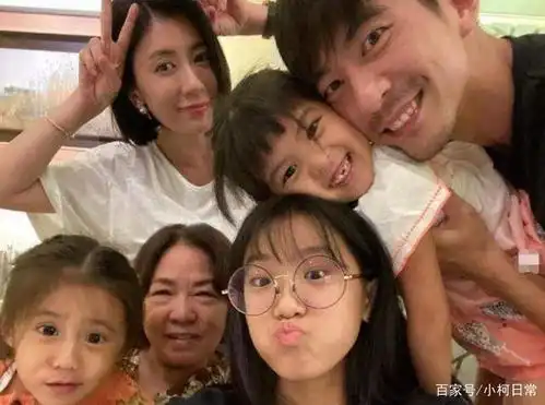 兄弟姐妹之间的爱也是一样,一开始贾静雯受到赞扬,伊能静被嘲笑 兄弟姐妹之间的爱也是一样,一开始贾静雯受到赞扬,伊能静被嘲笑