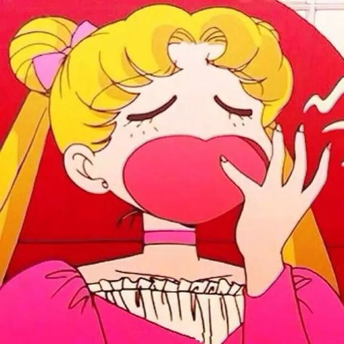  头像偷拍我可以但是请用美颜相机