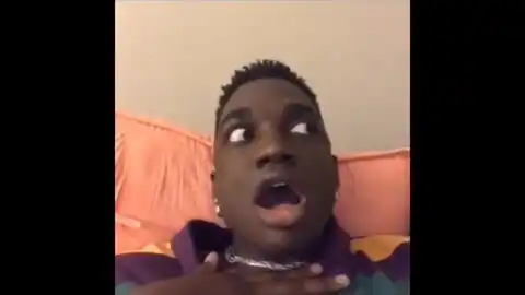 当黑人小哥看到骚气大叔的舞蹈会作出什么样的表情 当黑人小哥看到骚气大叔的舞蹈会作出什么样的表情