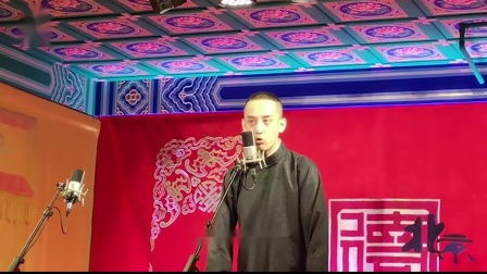  表情相声演员侯鹤廉宣布退出德云社感谢师父师娘栽培,挣钱养家不易资讯...表情
