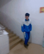  搞笑gif生气的女人惹不起,爆发力很惊人