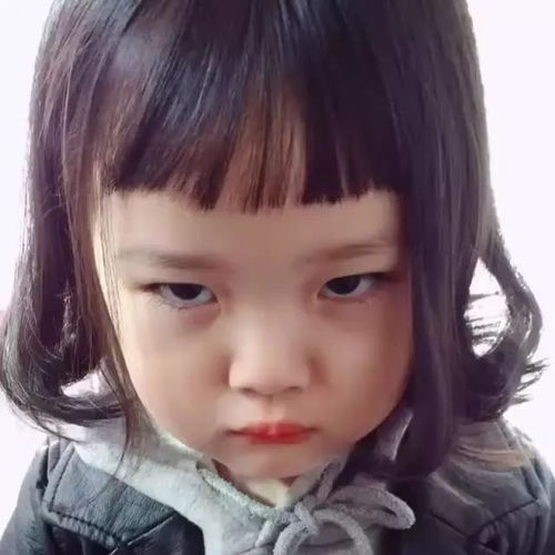  这个5岁的小女孩火了,成新一代国民表情包看完又又又想生女儿了
