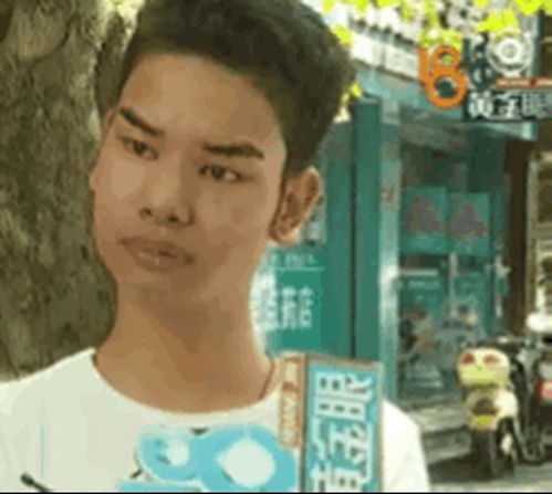  蔚来,有邪教那味儿了......