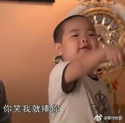 打败宋民国和安吉成为最红表情包的谢飞机,居然长这么大了 打败宋民国和安吉成为最红表情包的谢飞机,居然长这么大了