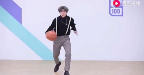  打球太蔡是什么梗什么意思出处