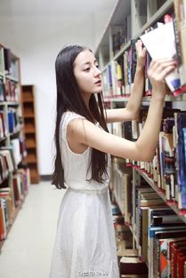  热巴毕业照曝光素颜出镜美到炸