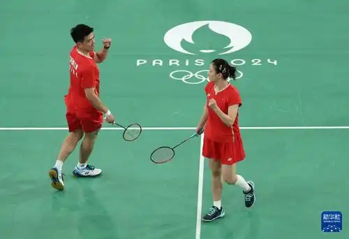 巴黎奥运会丨羽毛球混双郑思维黄雅琼夺得金牌 巴黎奥运会丨羽毛球混双郑思维黄雅琼夺得金牌