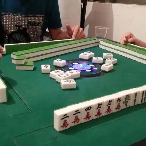 麻将桌上,牌品看人品 麻将桌上,牌品看人品