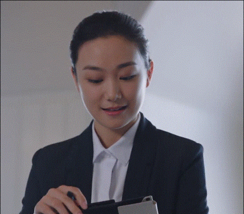 孙俪妹妹秒删爆粗口动态,曾客串亲爱的自己演技被嘲