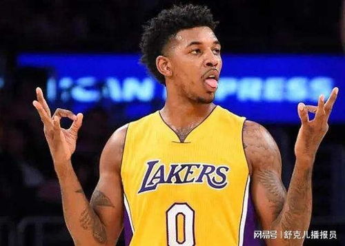 nba表情包尼克杨杨少侠