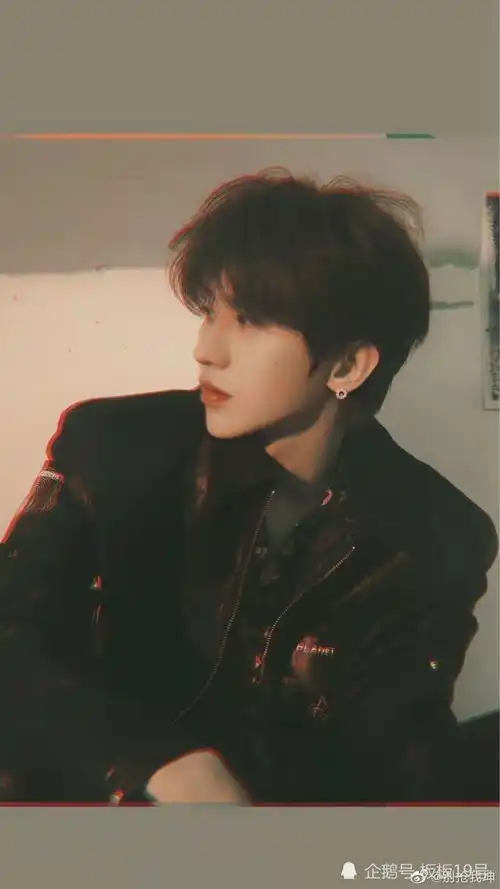 蔡徐坤发型表情包鬼畜抖